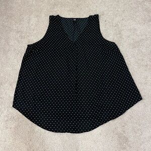 Torrid Size 5 Georgette Single Pleat V-neck Polka Dot Tank Top